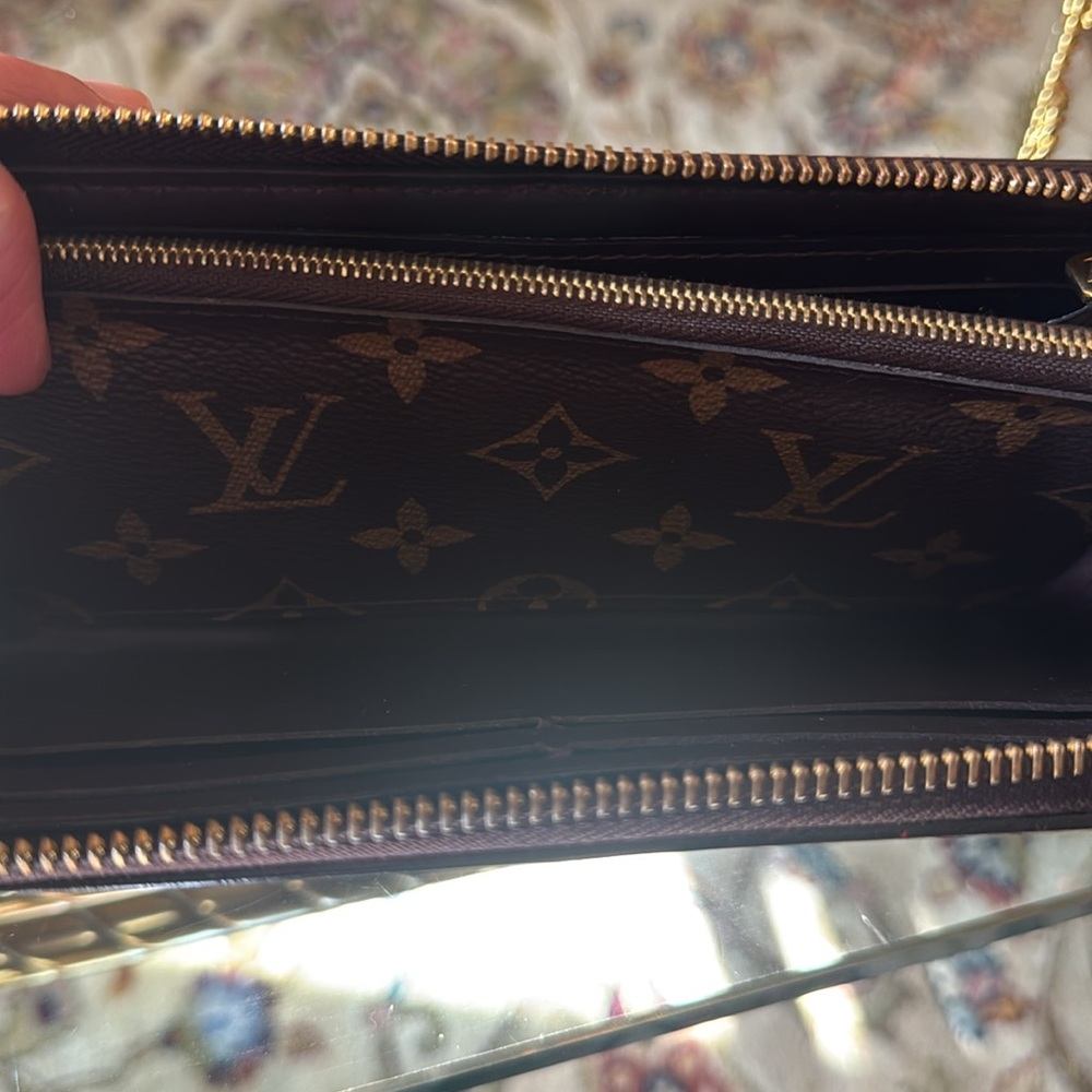 Louis Vuitton Wallet Glossy Red and Burgundy Wallet - Picture 8 of 14